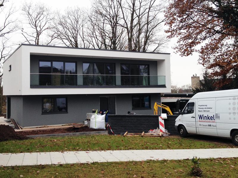 Fertigstellung des zweiten Hauses �Am Steinbruch�