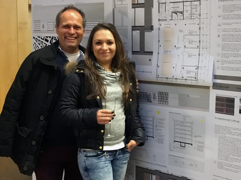 Einj&auml;hriges Jubil&auml;um