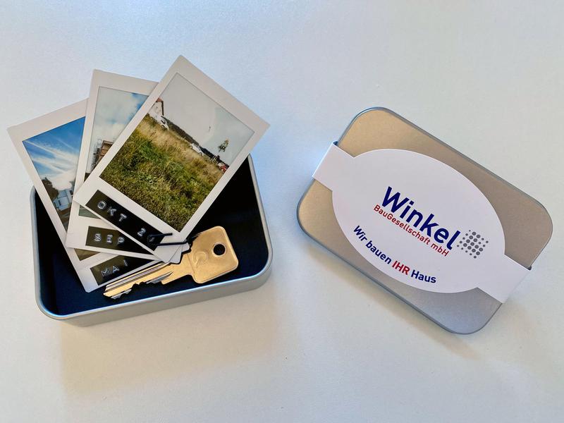 Schl&uuml;ssel&uuml;bergabe