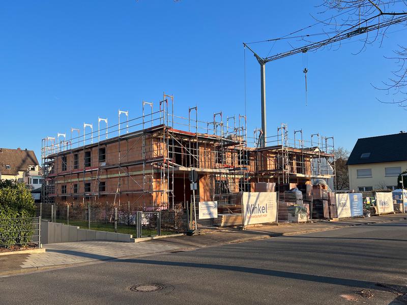 Das Geb&auml;ude w&auml;chst